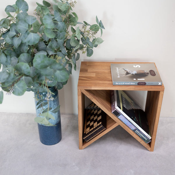 Mesa auxiliar, mesita de noche de madera maciza de roble Denmark | NordicStory