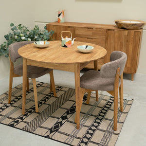 Pack de 2 o 4 Sillas de Comedor de Madera Maciza de Roble Claus, tapizado Gris o Marron | NordicStory