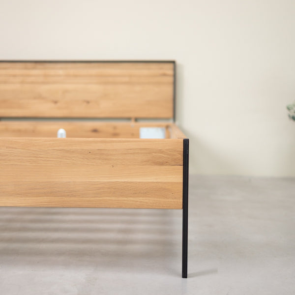 Cama de madera maciza roble Runa | NordicStory