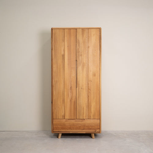 Armario de 2 puertas de madera maciza roble Geneva | NordicStory