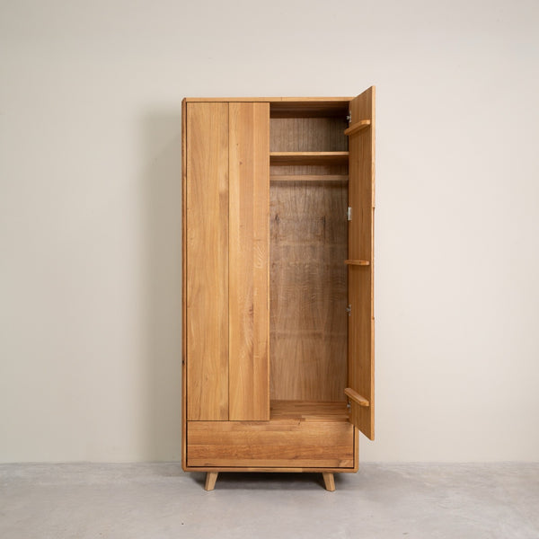 Armario de 2 puertas de madera maciza roble Geneva | NordicStory